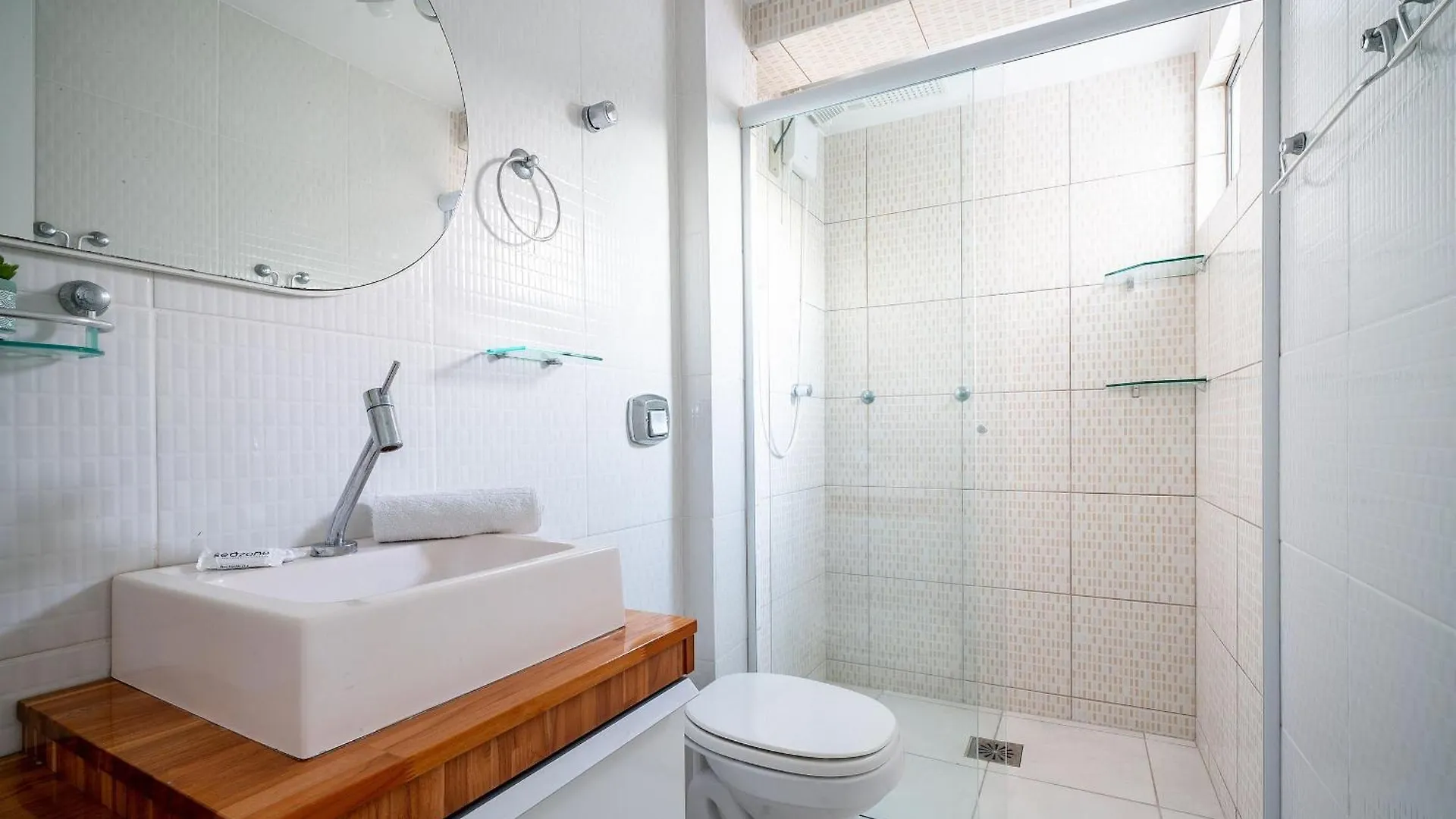Apto 750M Da Praia Loc. Privilegiada Bc Jda402 Balneário Camboriú